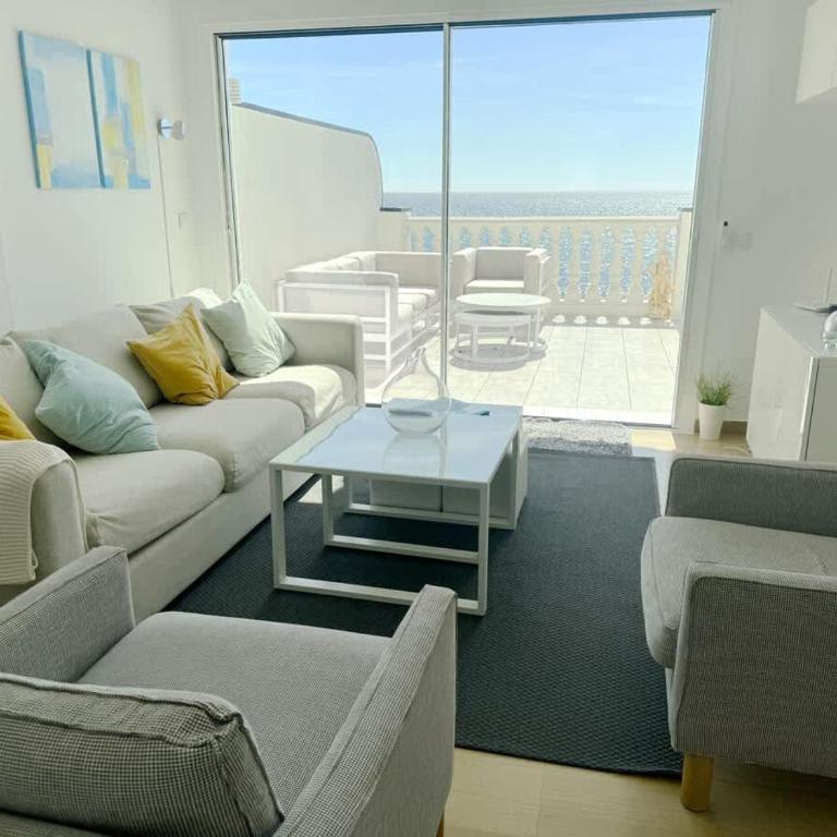 Panoramic Seafront Apartment with Terrace - Apartamento - 10