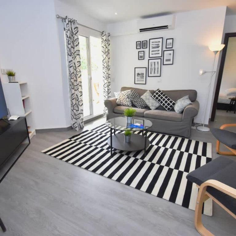 Rare 2BR Benal Beach Heated Pool & Slides - Apartment - 7