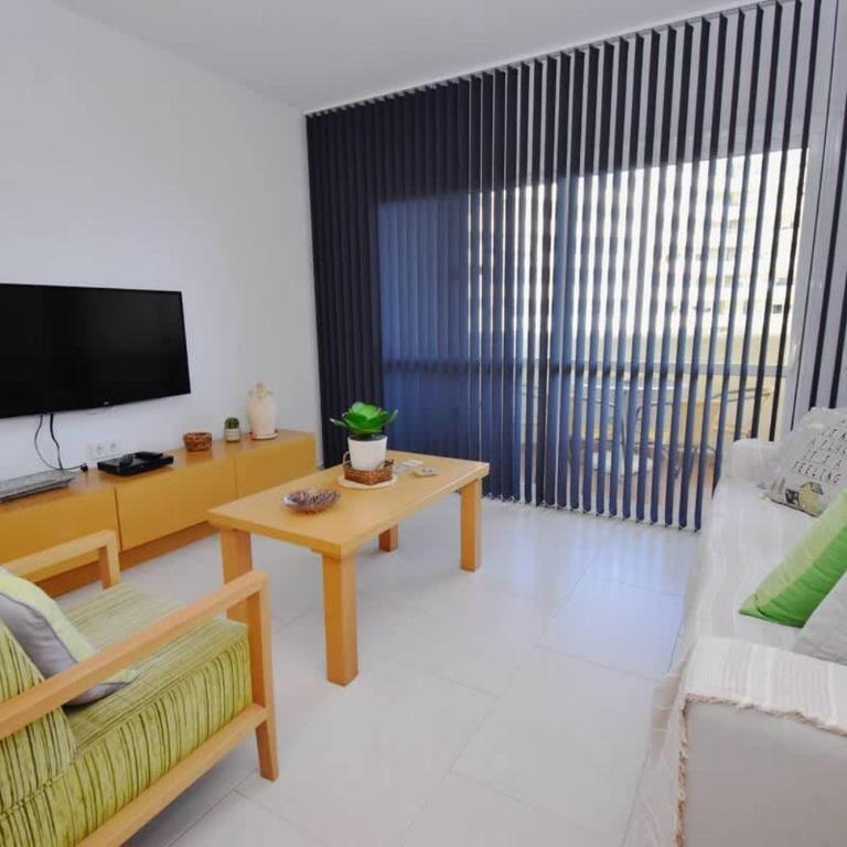 Benal Beach Sea Views Pools & Beach - Apartment - 6