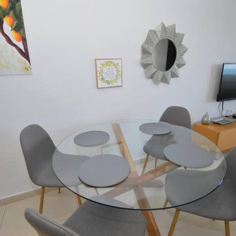Benal Beach Sea Views Pools & Beach - Apartment - 14