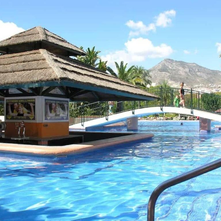 Benal Beach Sea Views Pools & Beach - Apartment - 25