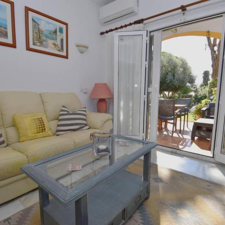 Walk to Beach Pool Garden & BBQ House - Apartamento - 6