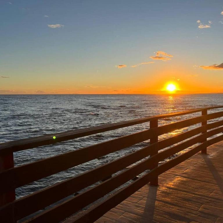 Walk to Beach Pool Garden & BBQ House - Apartamento - 40