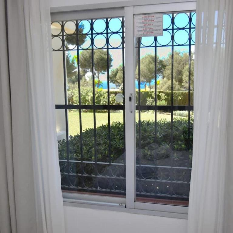 Ground Floor Apt with Pool & Garden Access - Apartamento - 29