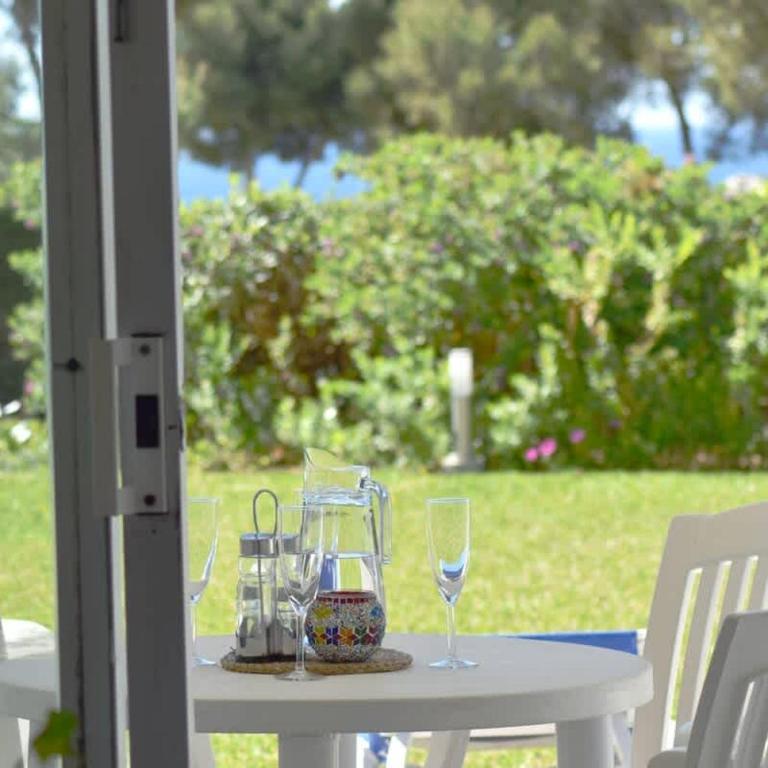 Ground Floor Apt with Pool & Garden Access - Apartamento - 36