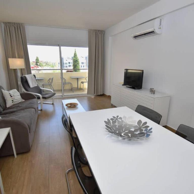La Colina Apartment Pool Beach & Train - Apartamento - 9