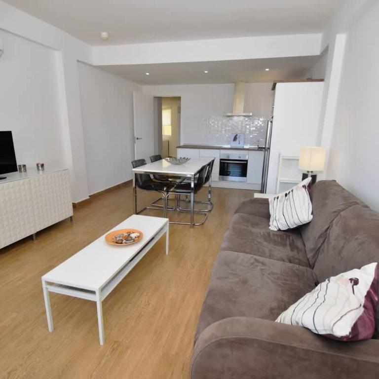 La Colina Apartment Pool Beach & Train - Apartamento - 10