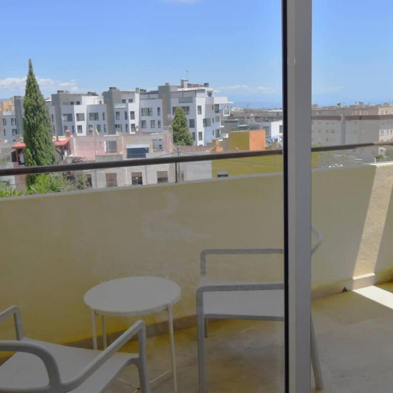 La Colina Apartment Pool Beach & Train - Apartamento - 22