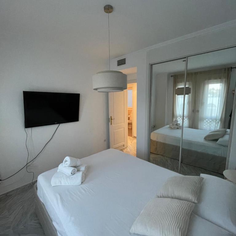 Apartamento en la Urb La Alcazaba Rio Verde - Apartamento - 18