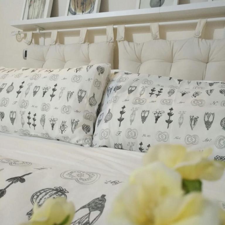 Bargello Guest House - Double Room with Private External Bathroom - 9