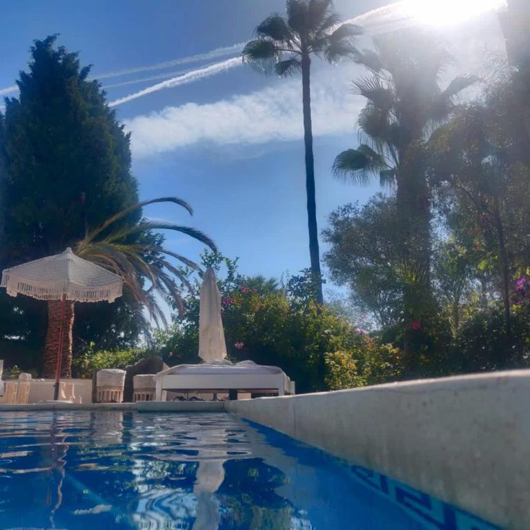 Large Calahonda Villa Pool Hot Tub & Garden - Apartamento - 31