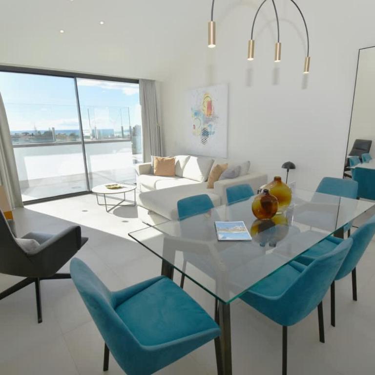 Top-Floor Apartment Private Pool & Sea Views - Apartamento - 10