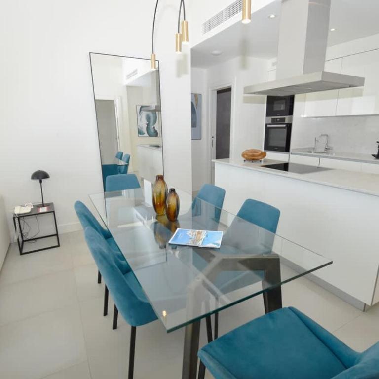 Top-Floor Apartment Private Pool & Sea Views - Apartamento - 17