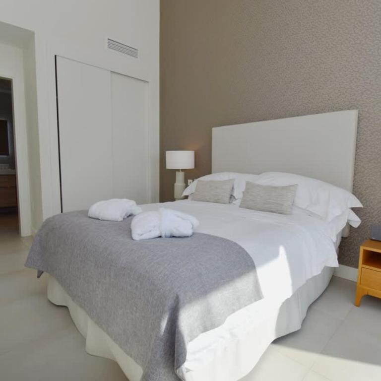Top-Floor Apartment Private Pool & Sea Views - Apartamento - 32