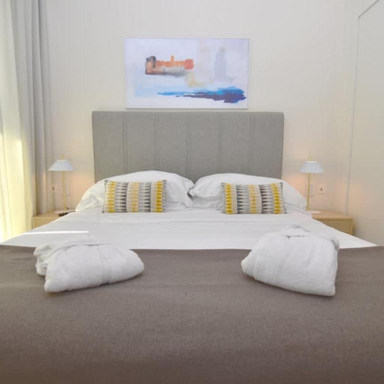 Top-Floor Apartment Private Pool & Sea Views - Apartamento - 44