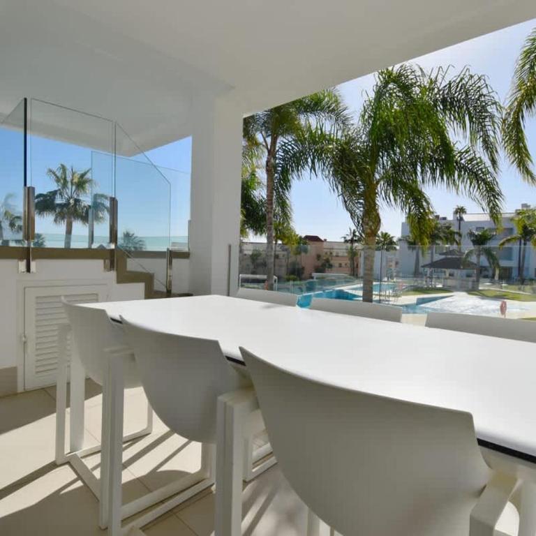Luxury 2-Bed Plunge Pool & Sea Views - Apartamento - 4