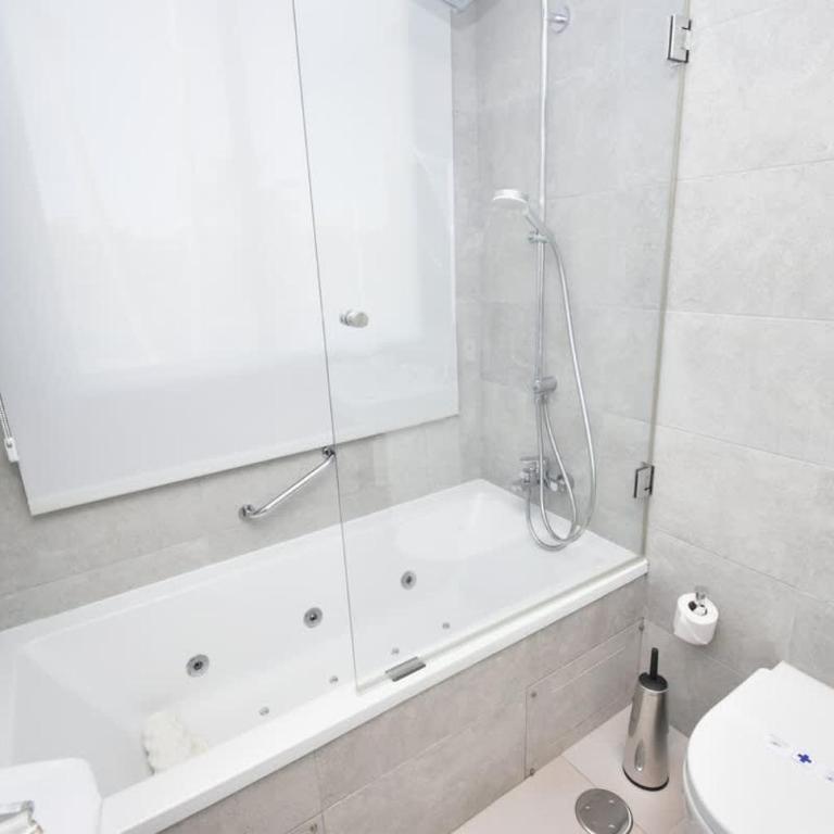 Luxury 2-Bed Plunge Pool & Sea Views - Apartamento - 26