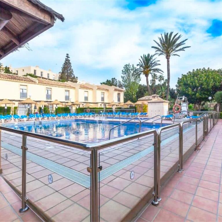 Family Resort Townhouse Beach & Pools - Apartamento - 8