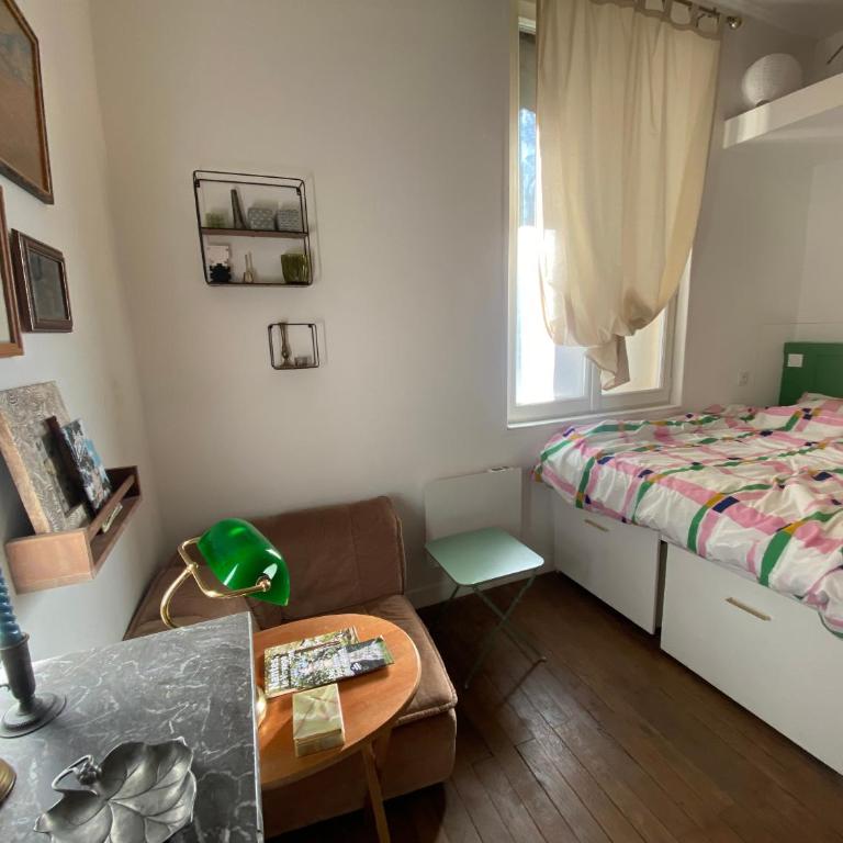 Studio 15 m2 Édit de Nantes - Appartement 1 Chambre - 2