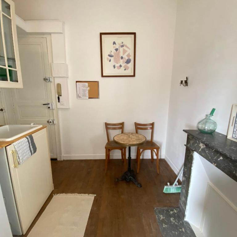 Studio 15 m2 Édit de Nantes - Appartement 1 Chambre - 4