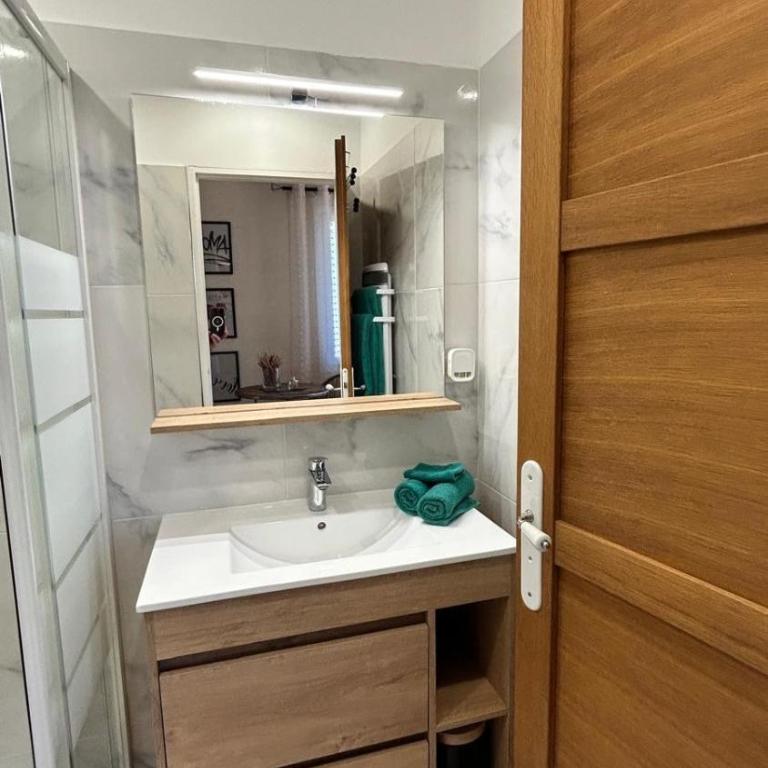 Le Studio de Matisse entre Alpilles et Camargue - One-Bedroom Apartment - 9