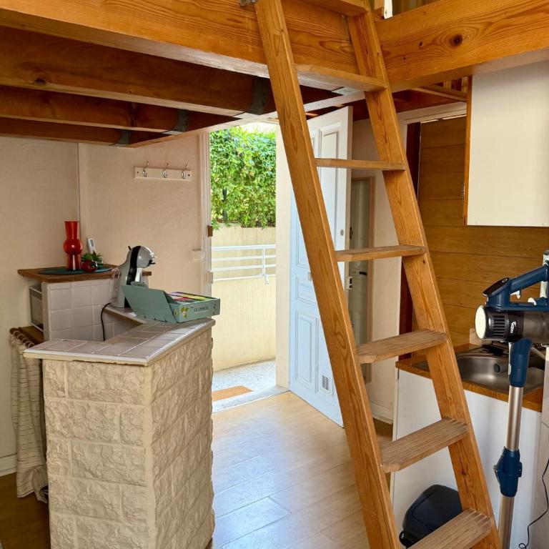 Studio climatisé avec mezzanine à 300 m de la plage - Appartamento con 1 Camera da Letto - 4