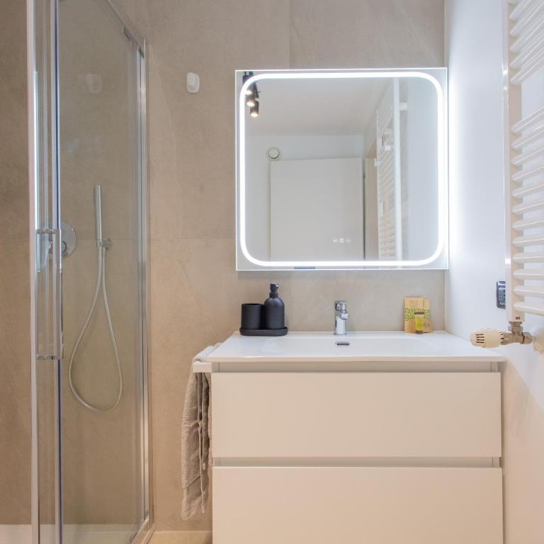 Luxury house in Milan Carlo De Angeli 115 mq - Appartamento con 2 Camere da Letto e Balcone - 3
