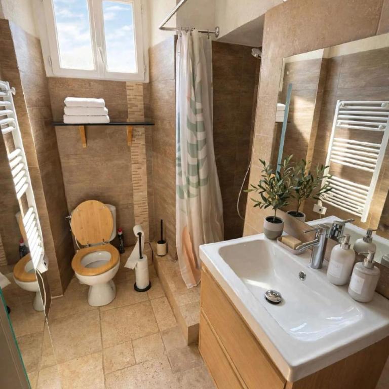 Sirocco YourHostHelper - Appartement 3 Chambres avec Vue sur la Montagne - 10