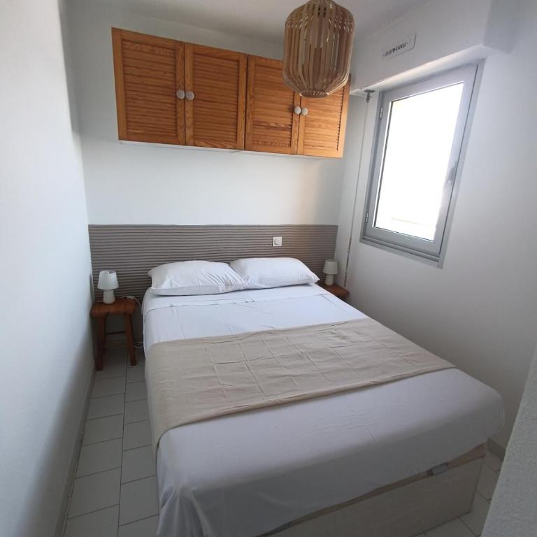 Grand T2 Bis climatisé vue imprenable - Appartement 2 Chambres avec Vue sur le Port - 10