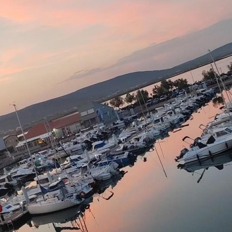 Grand T2 Bis climatisé vue imprenable - Appartement 2 Chambres avec Vue sur le Port - 19
