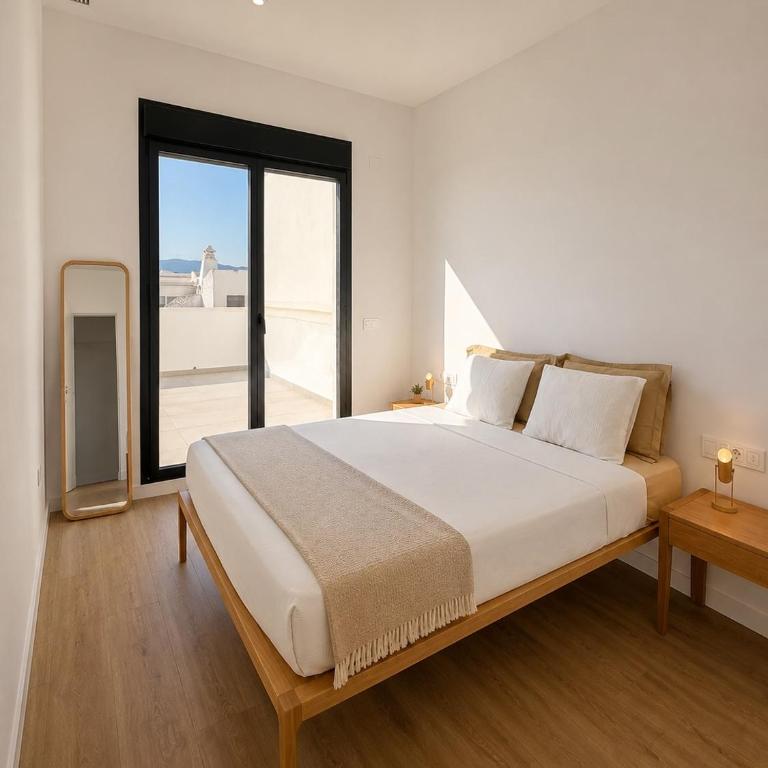 Apartamentos con piscina, terraza y parking - Apartamento de 1 dormitorio - 2