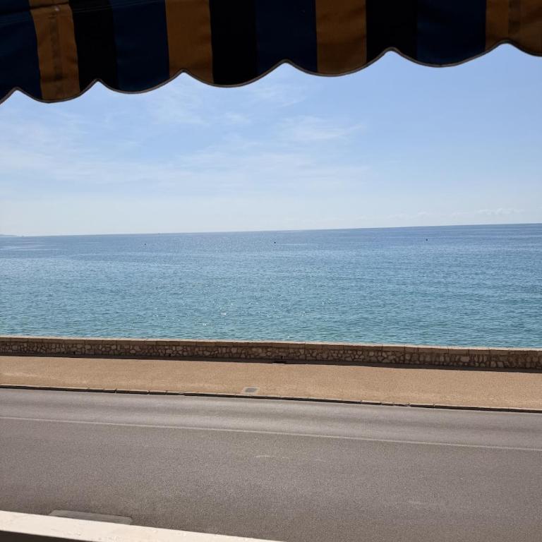 Le Nid Bleu - Studio Florentina à Menton - Appartement 1 Chambre - 30
