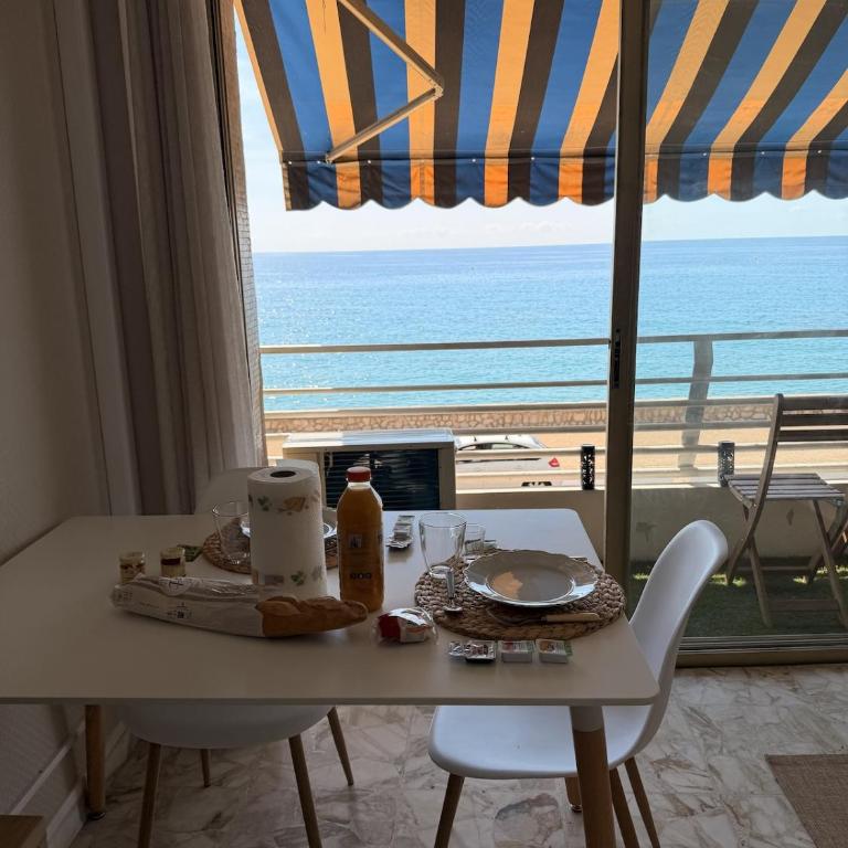 Le Nid Bleu - Studio Florentina à Menton - Appartement 1 Chambre - 35