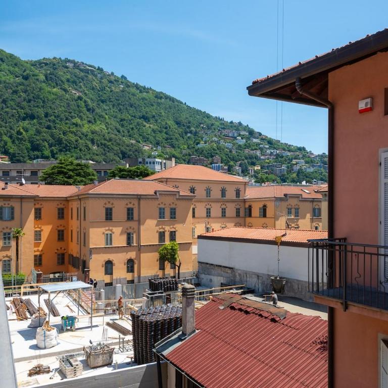 239sqm in Centro near Duomo with Garage and 12 Seats - Appartamento - 2