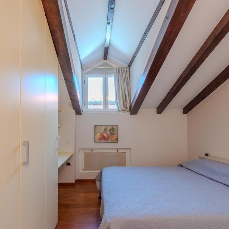 239sqm in Centro near Duomo with Garage and 12 Seats - Appartamento - 28