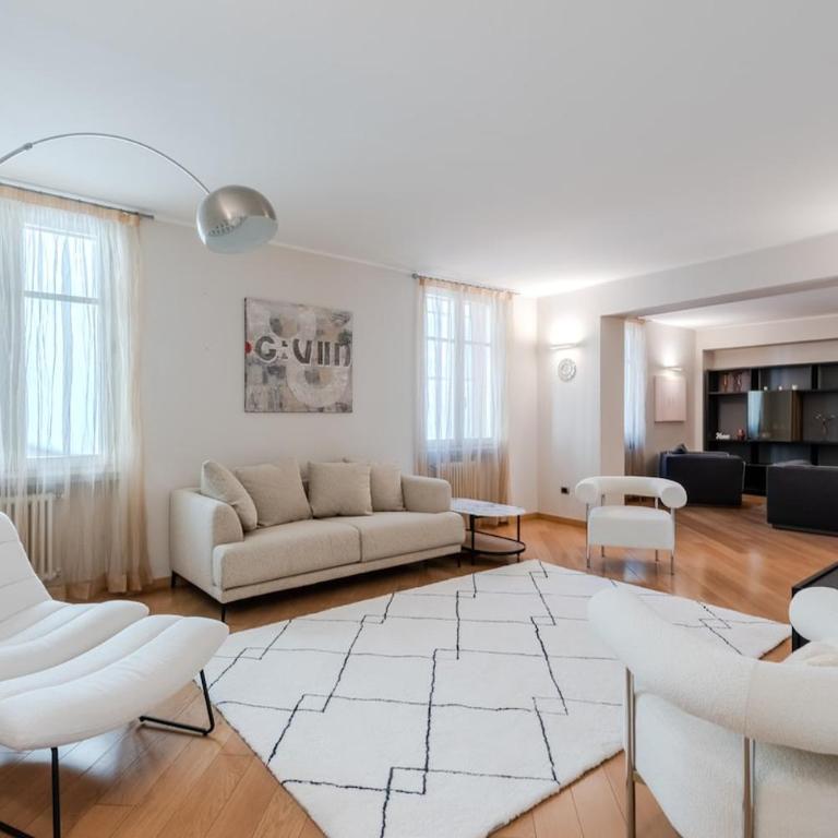 239sqm in Centro near Duomo with Garage and 12 Seats - Appartamento - 29