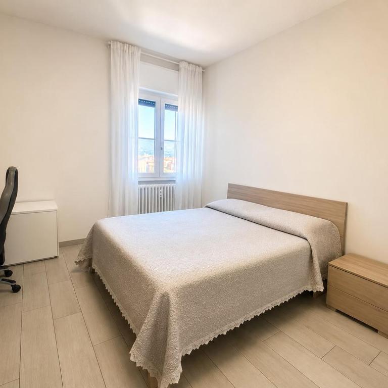 Modena Sky Station Rooms - Panoramic View & AC - Camera Matrimoniale - 1