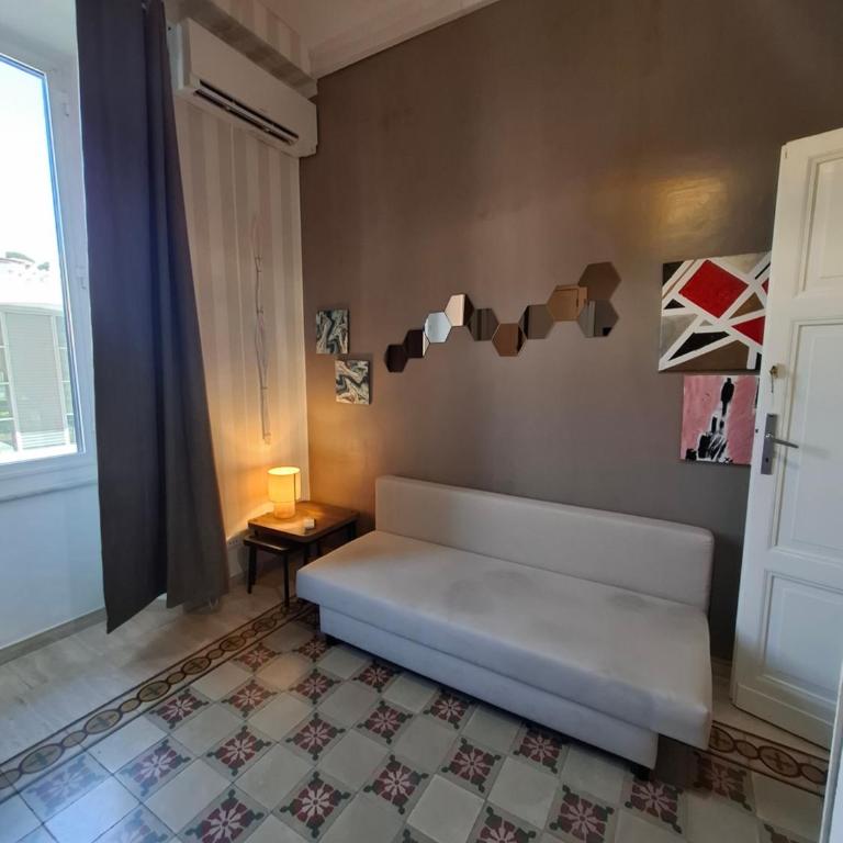 5 Terre Home - Family Room with Balcony - 29
