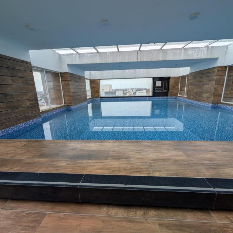 Bright, Modern & Spacious 1 Bedroom Apartment - One-Bedroom Apartment - 3