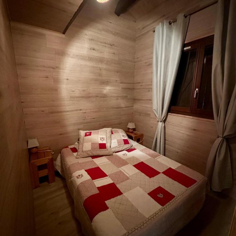Appartement de charme vue lac et montagne - Three-Bedroom Apartment - 9
