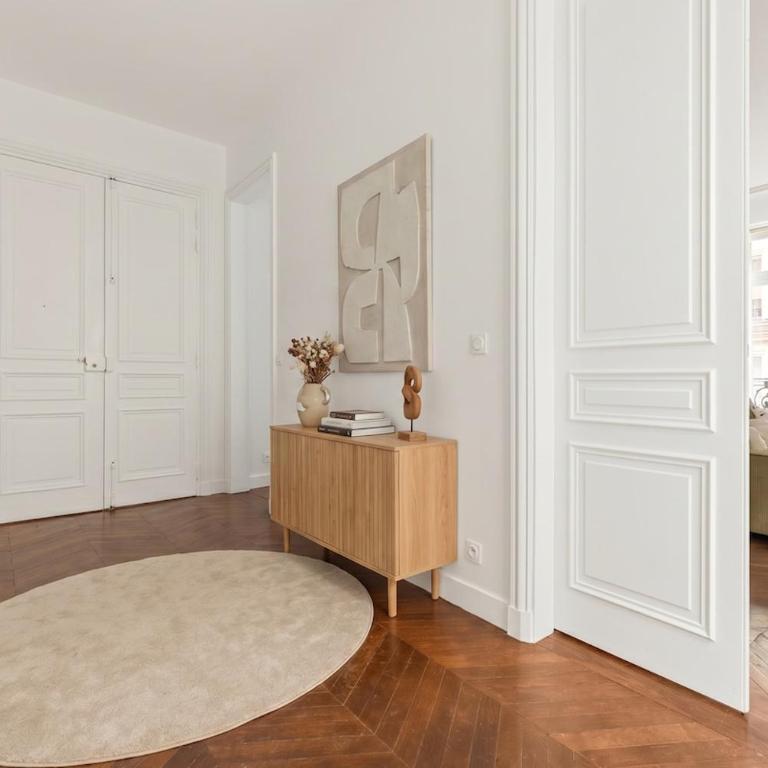 Luxurious Apartment in Faubourg - Apartment - 6
