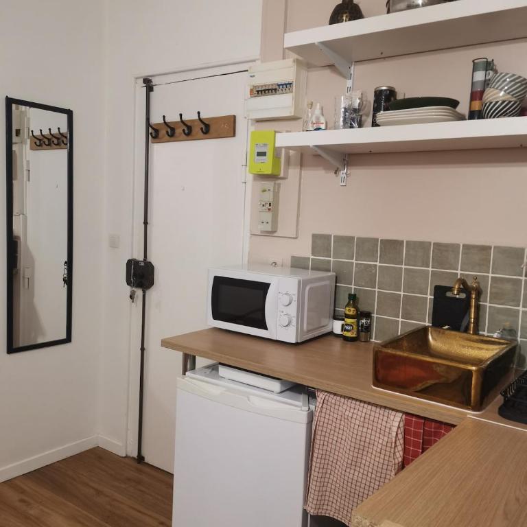 Cosy Studio in Artistic Belleville, Paris - Appartement 1 Chambre - 6