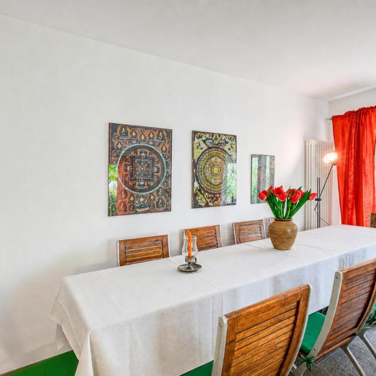 Villa Il Paradiso Di Gabri: Lake-View Villa with Garden - Happy Rentals - Villa mit Gartenblick - 8