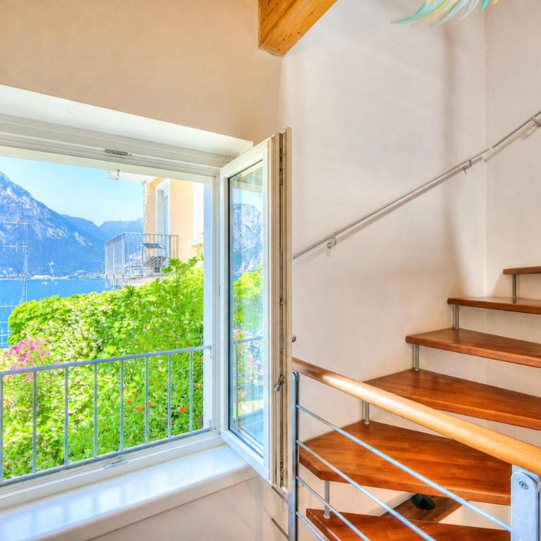 Villa Il Paradiso Di Gabri: Lake-View Villa with Garden - Happy Rentals - Villa mit Gartenblick - 18
