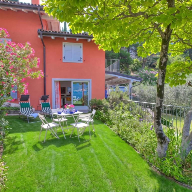 Villa Il Paradiso Di Gabri: Lake-View Villa with Garden - Happy Rentals - Villa mit Gartenblick - 34