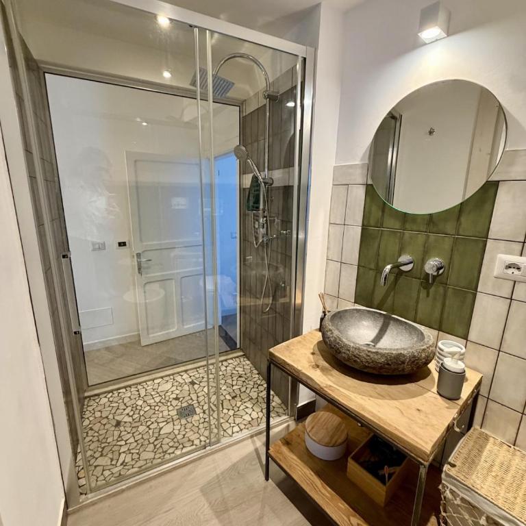 Experience the authentic soul of Modica at Bayit Michel - Casa con 3 Camere da Letto - 77