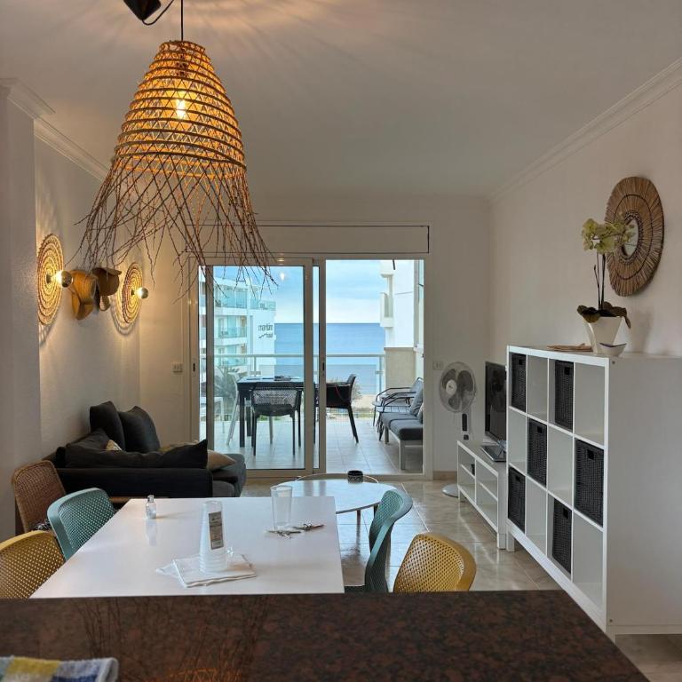 Beautiful ocean-view apartment in Roses - Apartamento de 2 dormitorios - 21