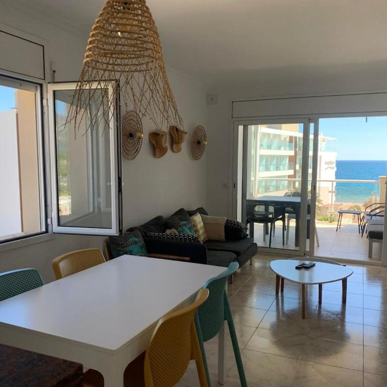 Beautiful ocean-view apartment in Roses - Apartamento de 2 dormitorios - 24