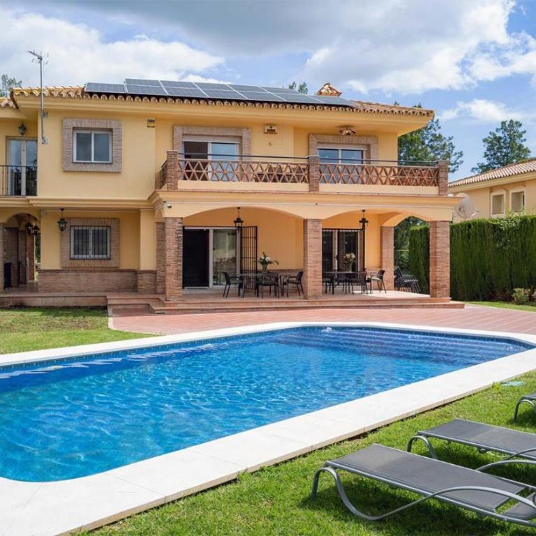 Villa Hole in One - by GoLetMalaga - Villa - 2