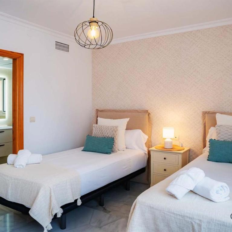 Villa Hole in One - by GoLetMalaga - Villa - 33